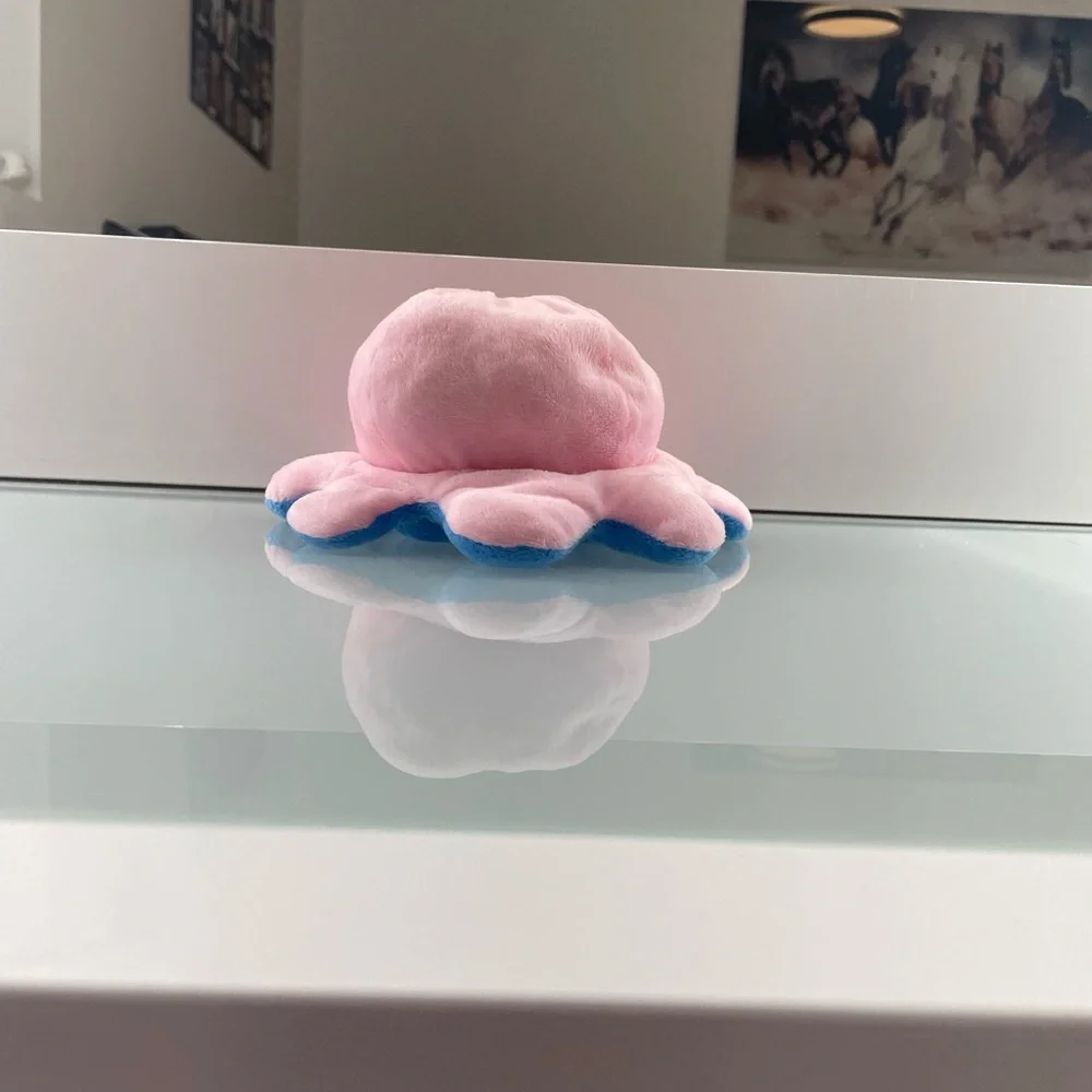 TeeTurtle reversible octopus plushy - Picture 3 of 4